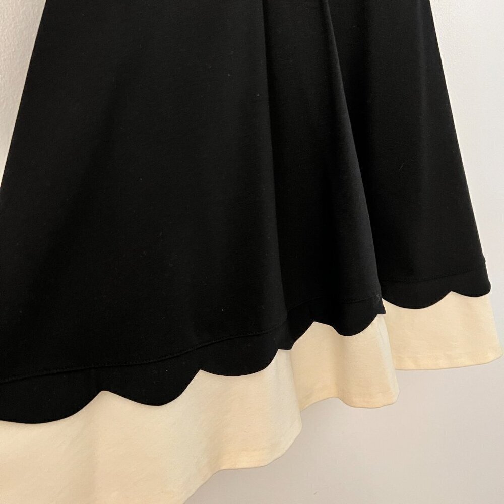 Aqua Scallop Color-Block Dress - Black & White - Size Medium 🖤 - Picture 3 of 6